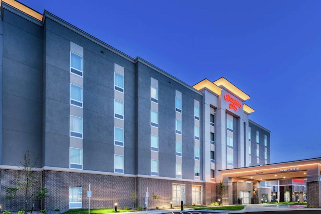 Hampton Inn Gardner Экстерьер фото