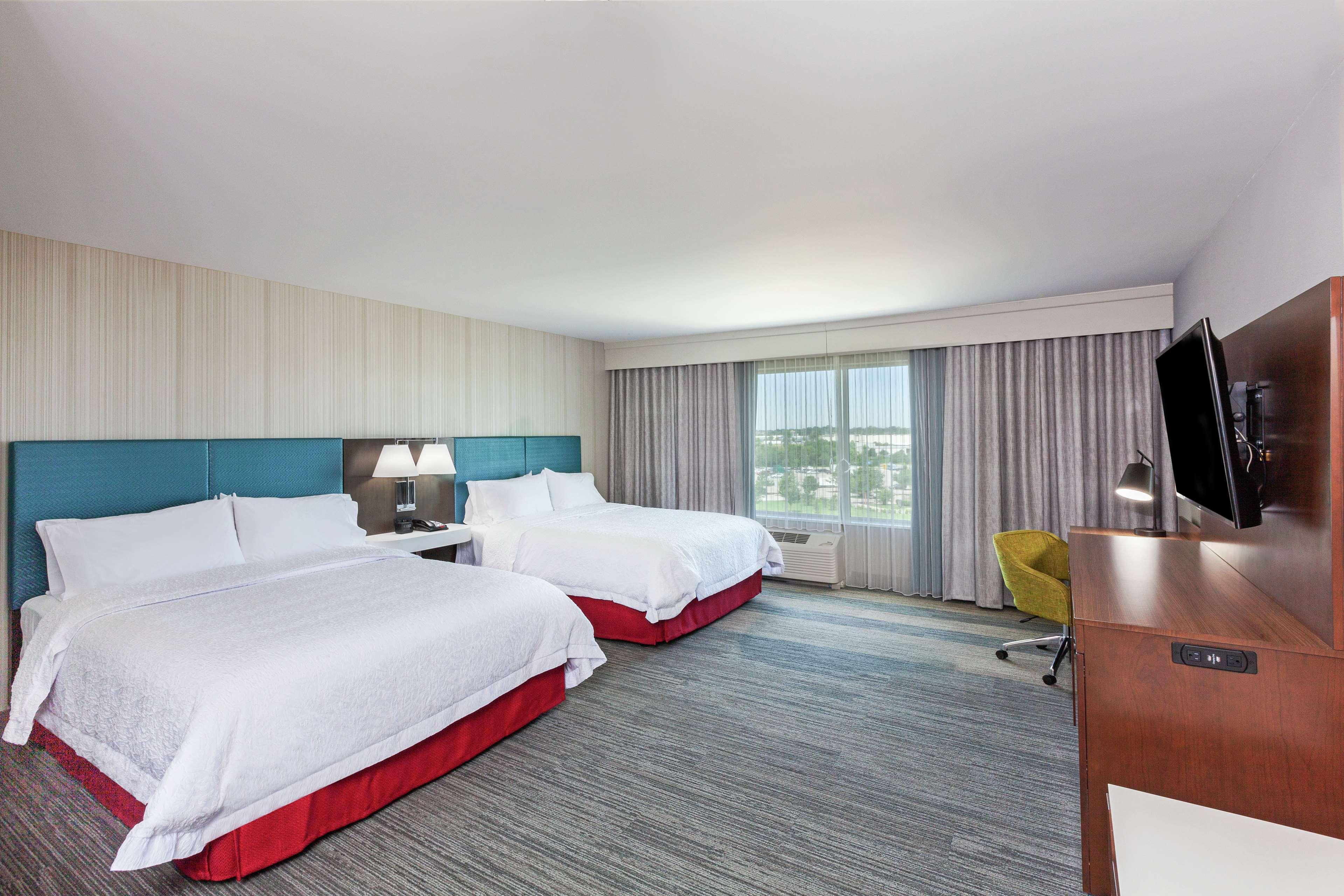 Hampton Inn Gardner Экстерьер фото