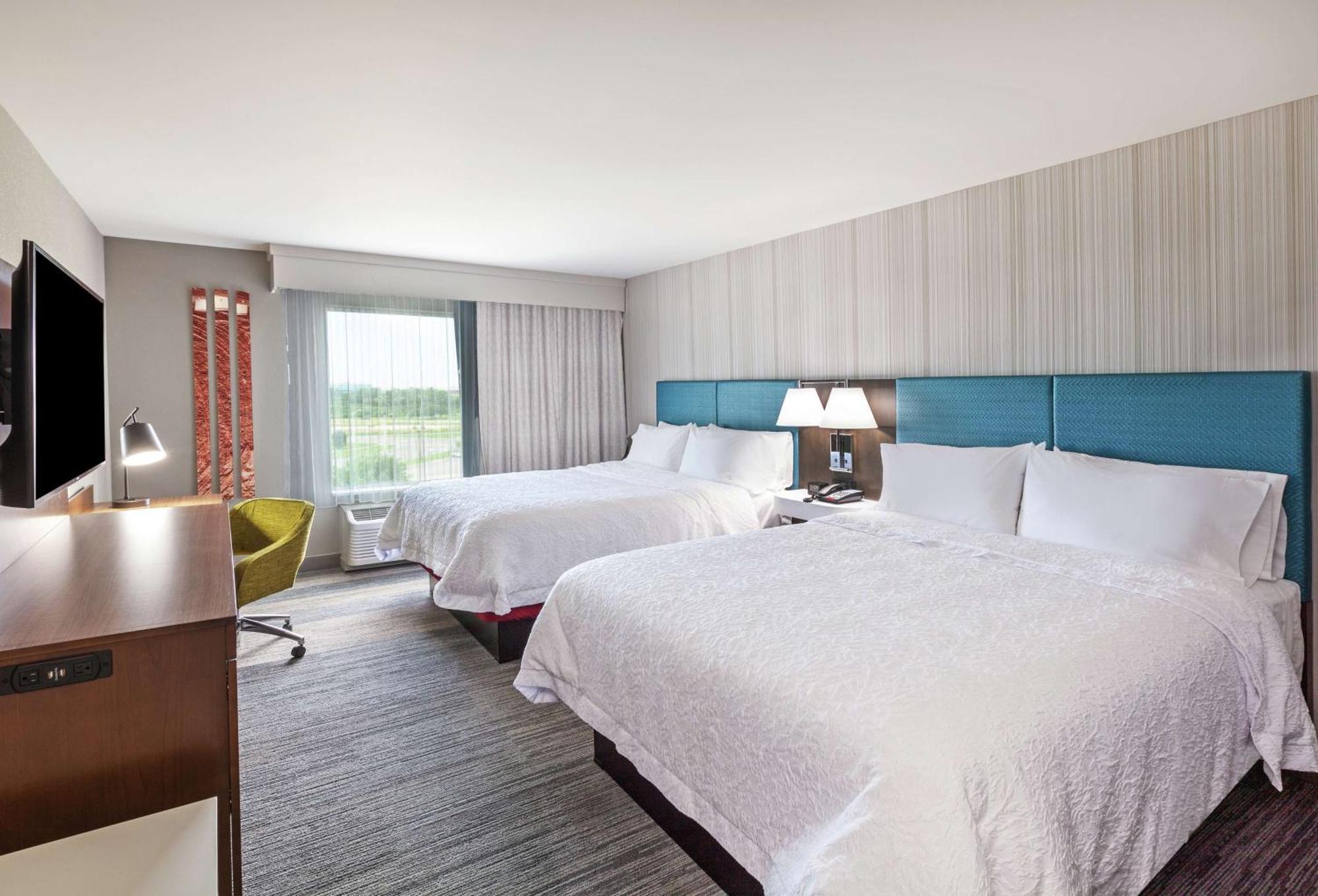 Hampton Inn Gardner Экстерьер фото